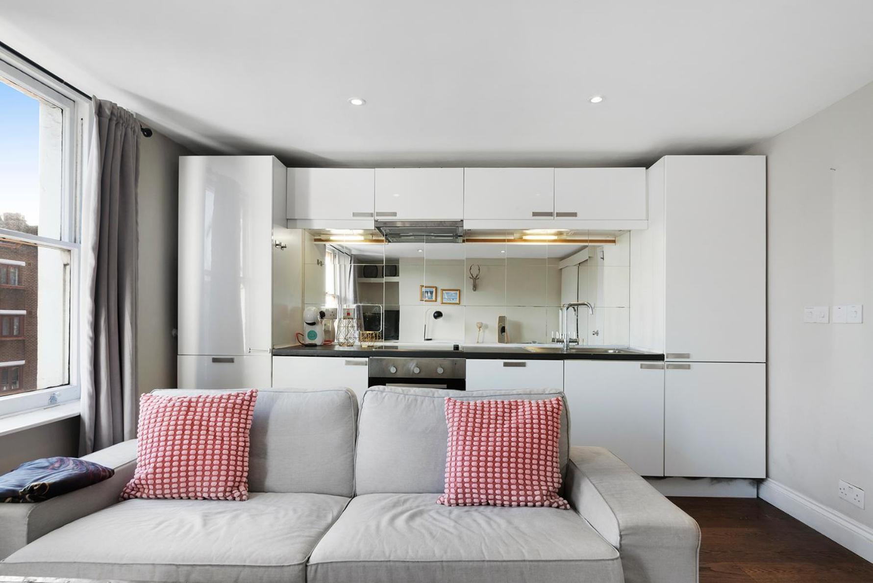 Modernised Apartments 1 And 2 Bedrooms Option Terrace And Balcony High Street London Ngoại thất bức ảnh